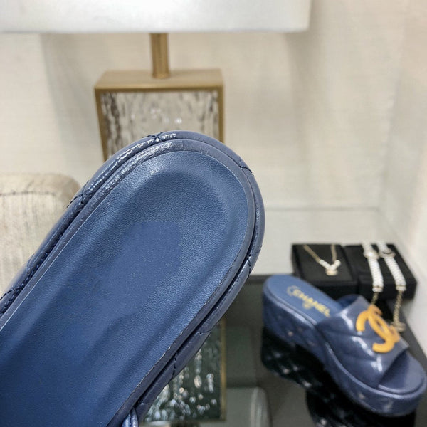 mule sandal 95 blue quilted waxed leather
