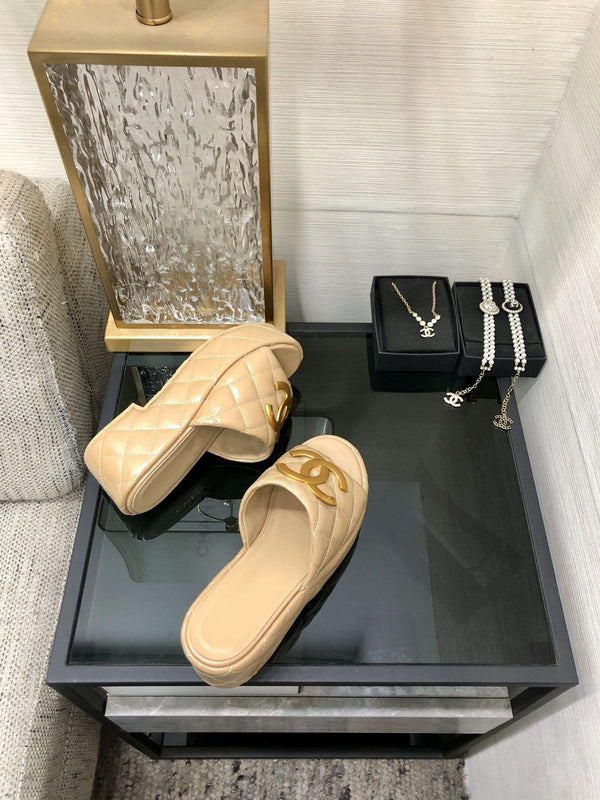 mule sandal 95 beige quilted waxed leather