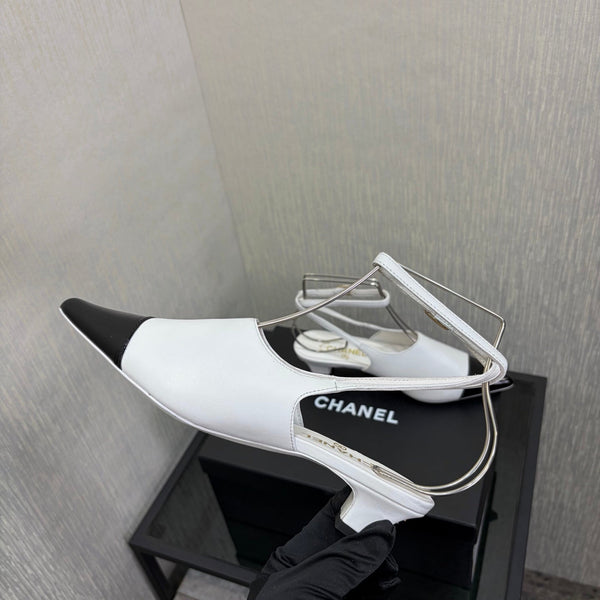 CC 2026 Slingback 4cm Cuir Verni Blanc 688713