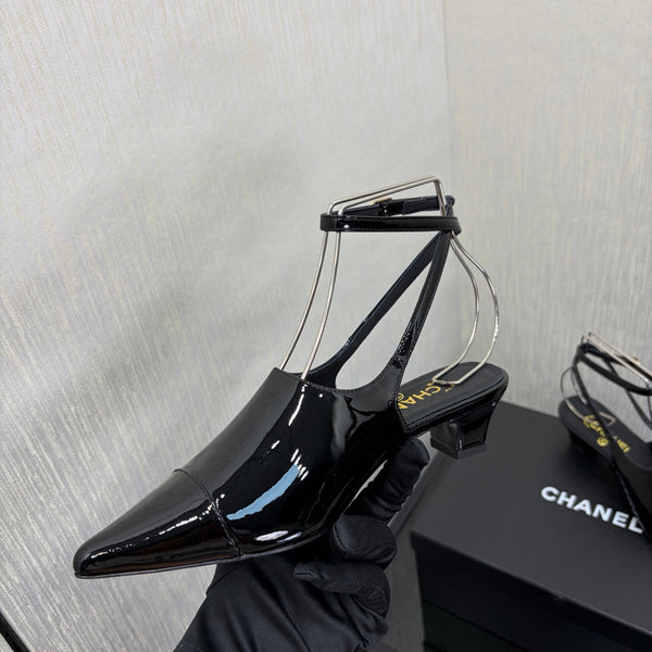 CC 2026 Slingback 4cm Cuir Verni Noir 688712