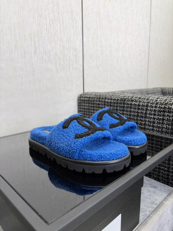 CC 26s Shearling Slide Flat Mules Blue Black Wool 128095