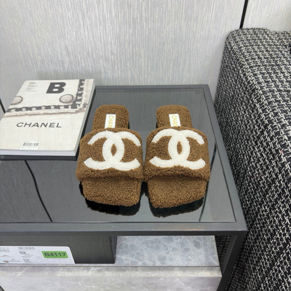 CC 26s Shearling Square Toe Sandals Brown White Wool 128089