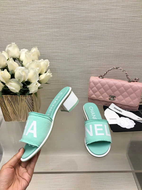 CC 25C Mules con tacco medio in tessuto turchese 212957