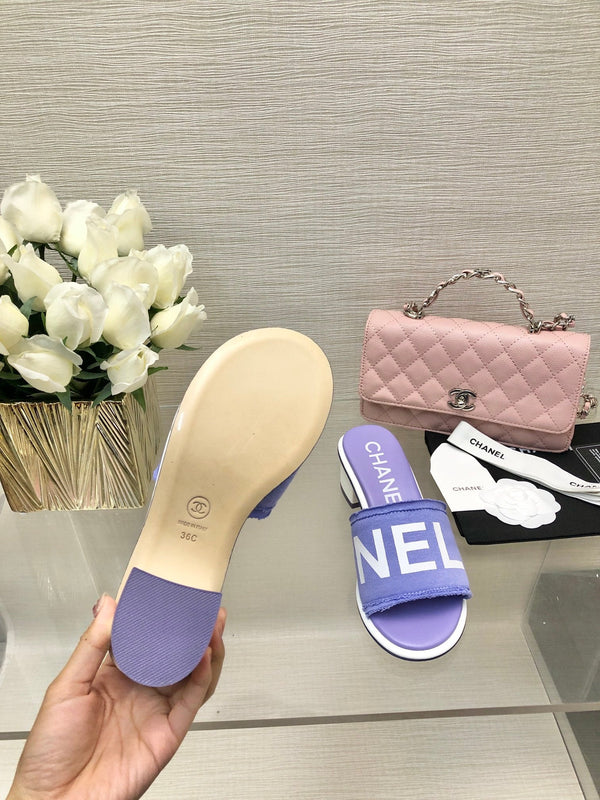 CC 25C Mules con tacco medio in tessuto viola perla 212960