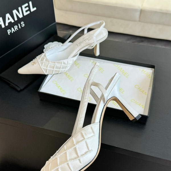 cc slingbacks 65 in pelle di agnello satinata bianca