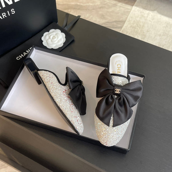 SANDALI BASSI BIG BOW IN SETA BIANCA CON PAILLETTES GLITTER