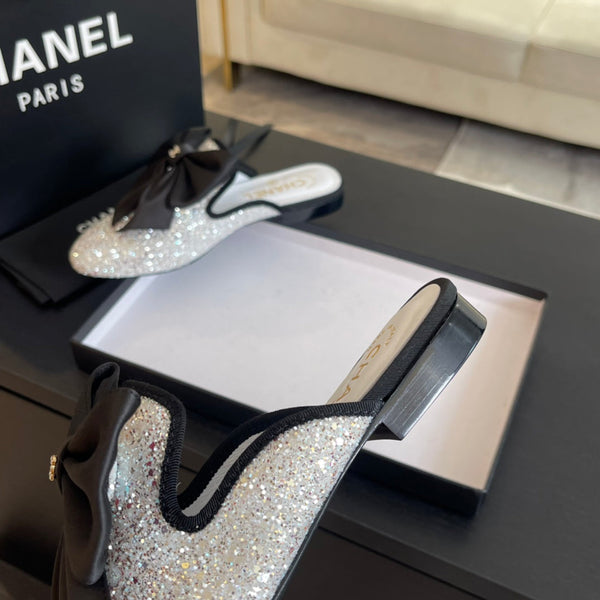SANDALI BASSI BIG BOW IN SETA BIANCA CON PAILLETTES GLITTER
