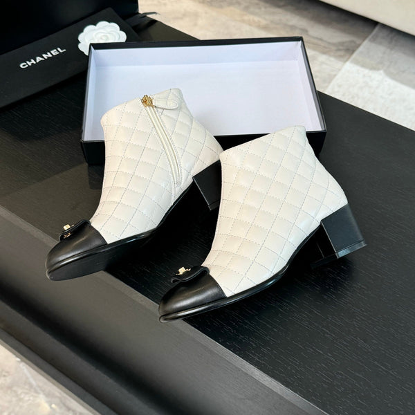 Stivaletti CC 50mm Bianco Nero Pelle di Agnello Trapuntata