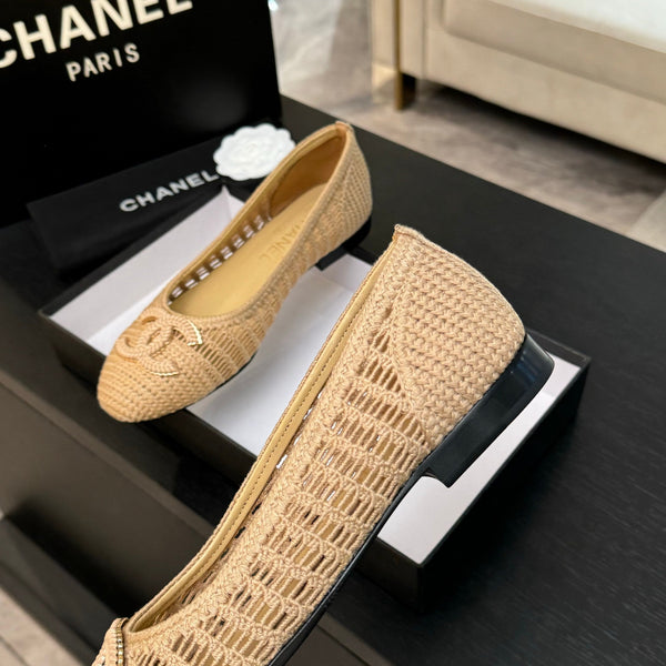 CC 25P Ballerina Beige Rafia Grande Logo