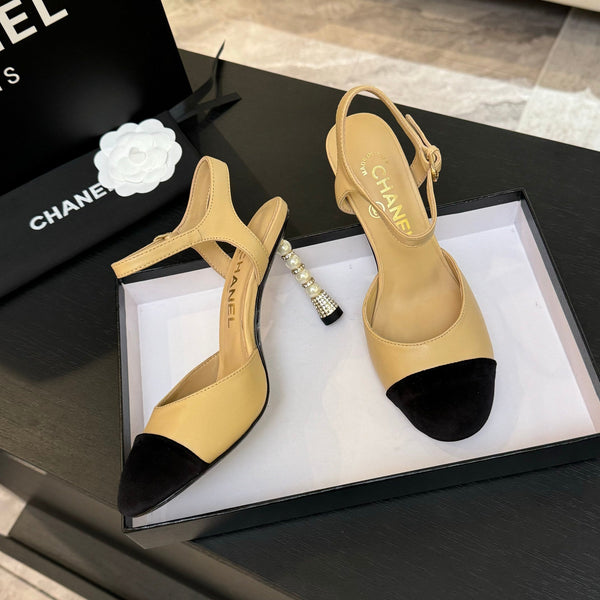 CC 25S Slingback 85mm Pelle di vitello beige Pelle scamosciata nera