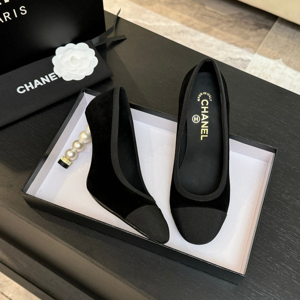 CC 25S Pump 85mm Nero Suede Grosgrain