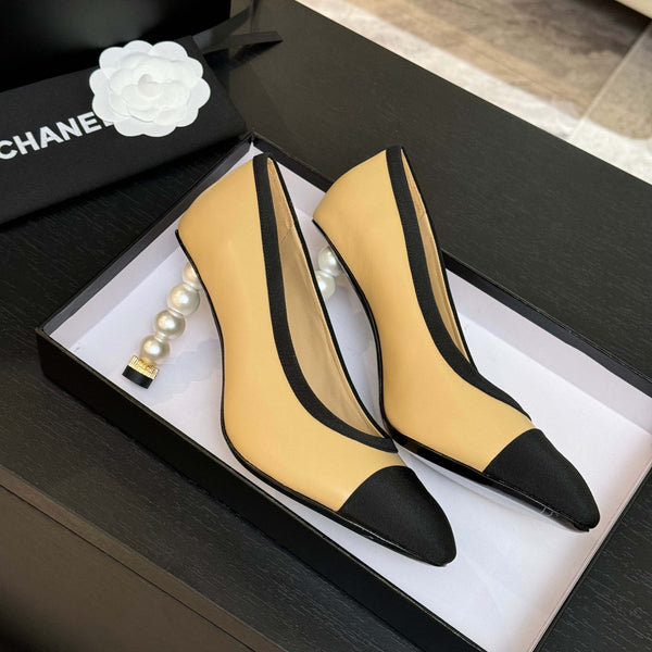 CC 25S Pump 85mm Beige Vitello Nero Grosgrain