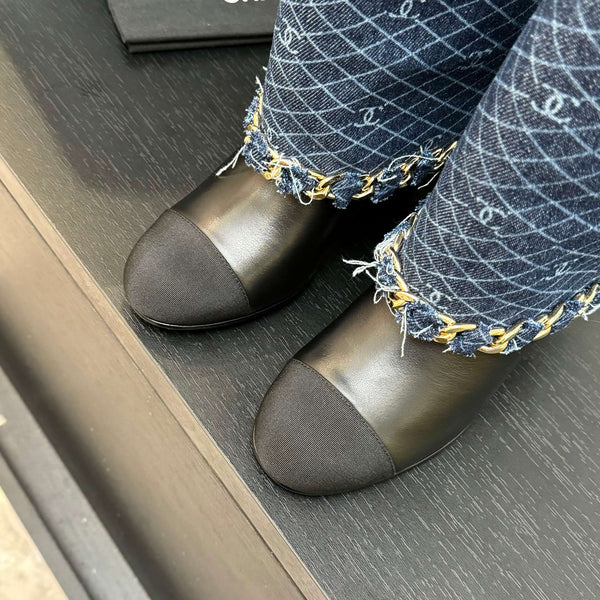 CC 25B High Boots Navy Blue Denim With Chain Black Grosgrain 373807