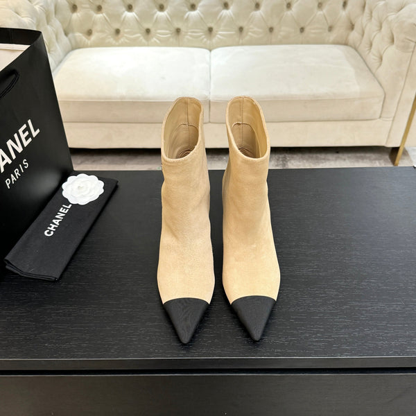 CC Gabrielle Chanel Ankle Boots 8.5cm Beige Suede Black Fabric