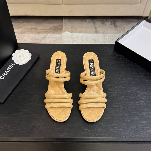 Sandales CC 26C à double bride en peau de mouton beige