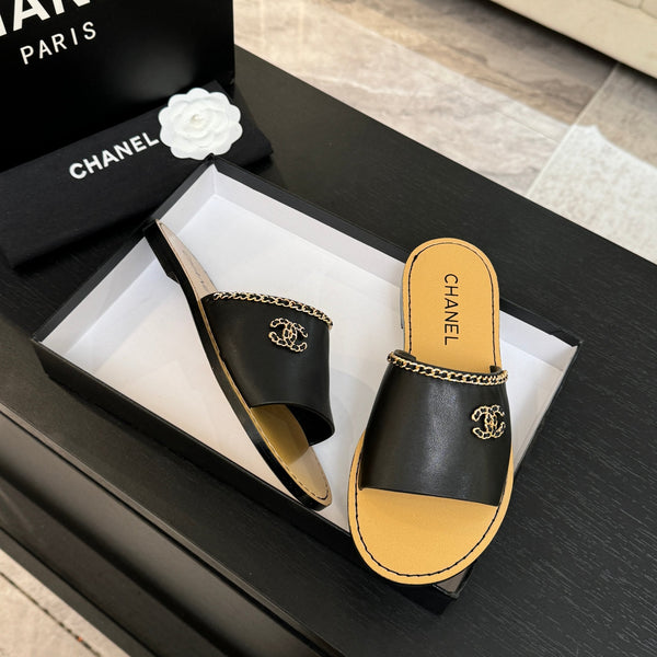 CC 26C Double C Chaîne Croisée Noir Beige Peau d'agneau