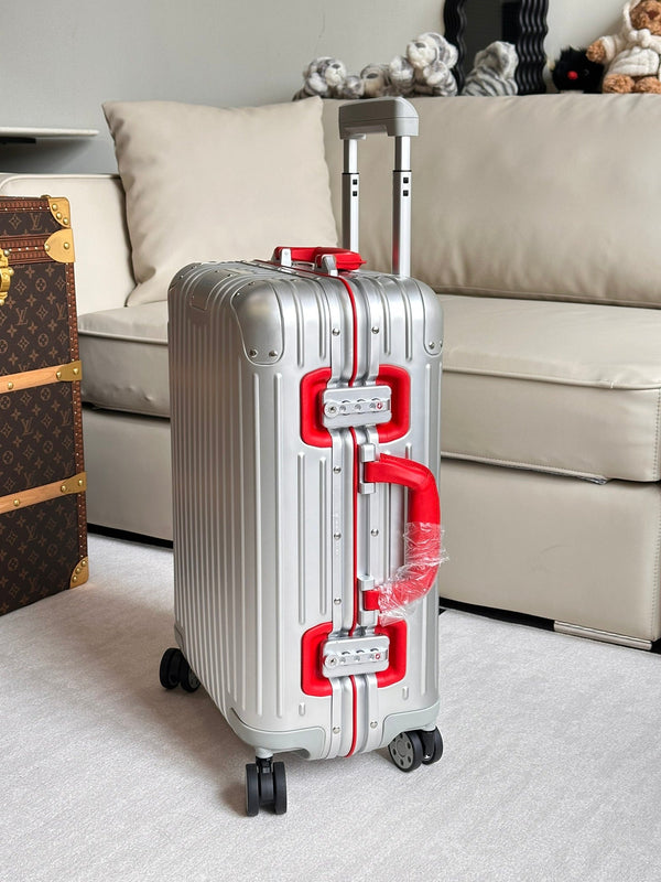 Valise Rimowa 2025 Cabin Twist 21 pouces Argent Rouge Aluminium 273826