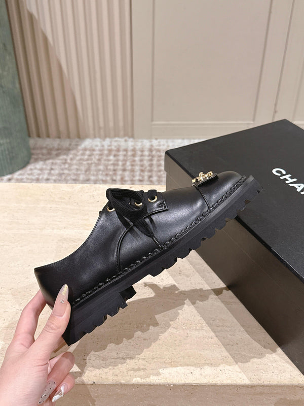 CC 26s Chaussures 2cm Cuir de veau noir 583903