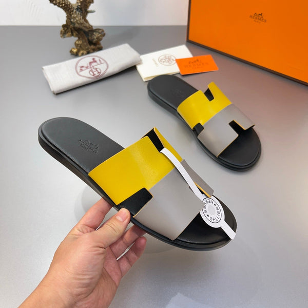 Pantofole HM Oran in pelle di vitello grigio chiaro e giallo 735646