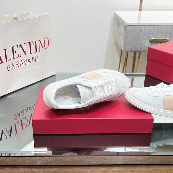 Valentino 25s Upvillage Sneakers In White Mix Beige Lambskin