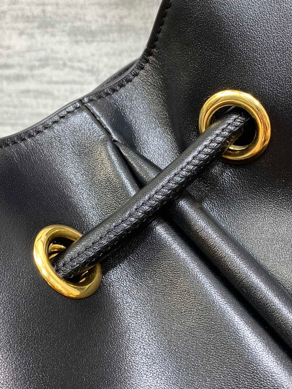 meidum cd nolita 27cm pelle di vitello nera