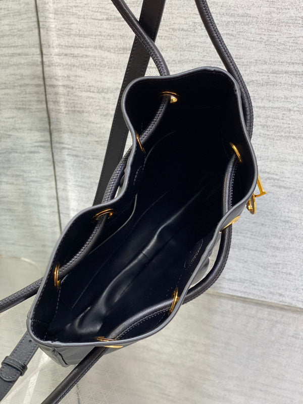 meidum cd nolita 27cm pelle di vitello nera
