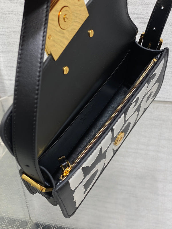 BORSA PICCOLA 22 FLAP IN PELLE DI AGNELLO BIANCO E NERO CON FERRAMENTA ORO