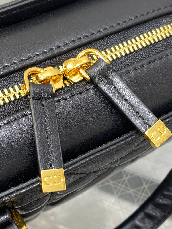 BORSA MINI GROOVE 20 IN PELLE DI VITELLO MACROCANNAGE NERA