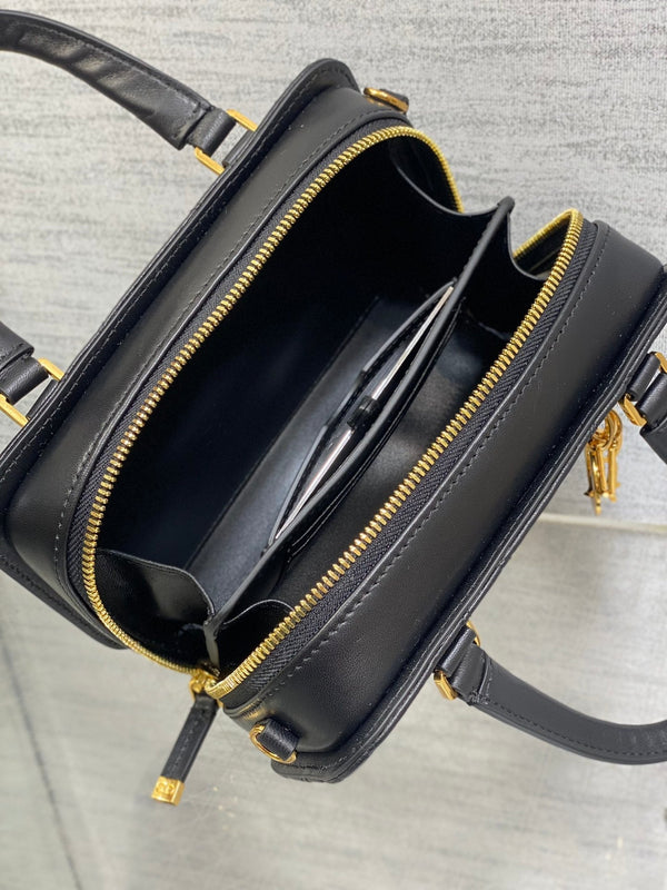 BORSA MINI GROOVE 20 IN PELLE DI VITELLO MACROCANNAGE NERA