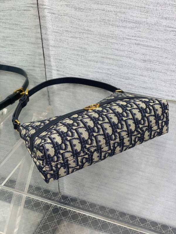 BORSA MONTAIGNE CIGALE MINI 24 IN JACQUARD DIOR OBLIQUE BLU