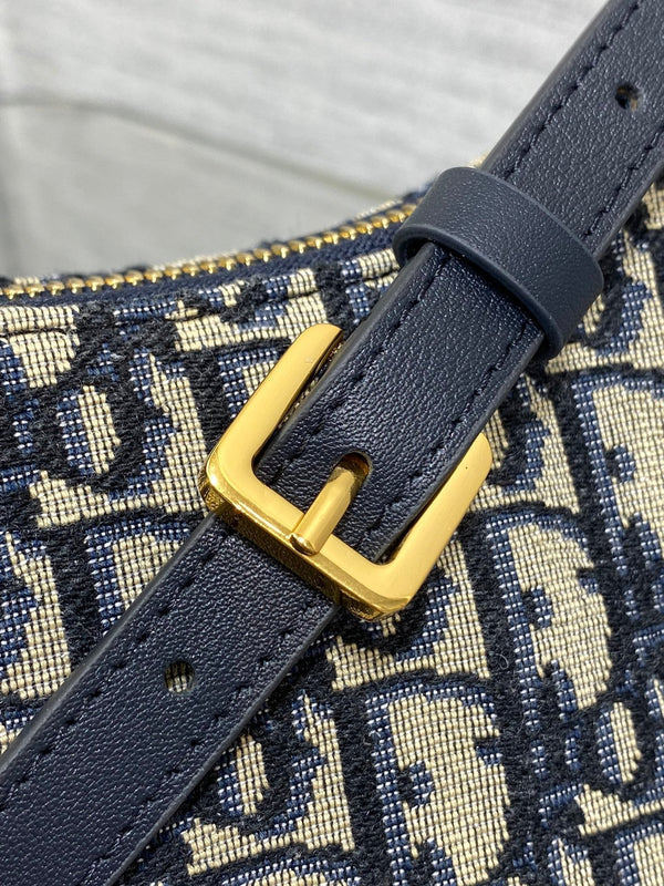 BORSA MONTAIGNE CIGALE MINI 24 IN JACQUARD DIOR OBLIQUE BLU