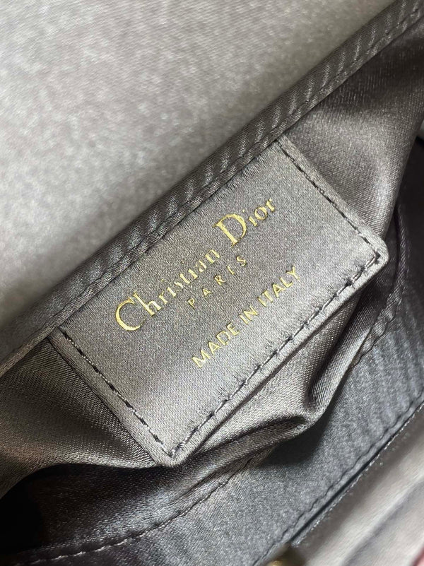 MINI BORSA DA DONNA 16 IN RASO MARRONE WENGE E PELLE DI VITELLO CON DISEGNO DI PERLINE