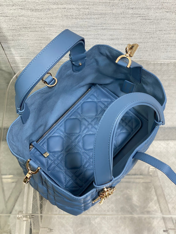 BORSA ALWAYS MINI 23 IN PELLE DI VITELLO MACROCANNAGE AZZURRO