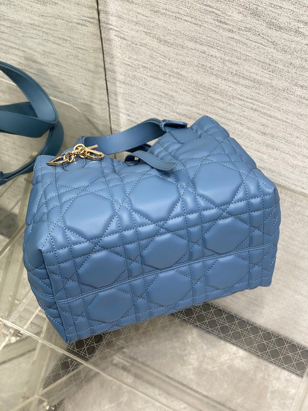 BORSA ALWAYS MINI 23 IN PELLE DI VITELLO MACROCANNAGE AZZURRO