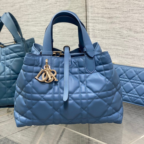 BORSA SEMPRE MEDIA 28 IN PELLE DI VITELLO MACROCANNAGE AZZURRO