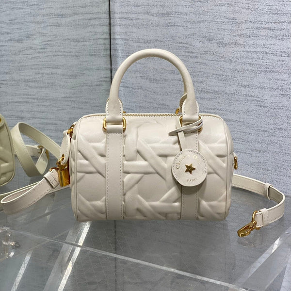 BORSA GROOVE 20 IN PELLE DI VITELLO MACROCANNAGE BIANCO CREMA CON FERRAMENTA ORO