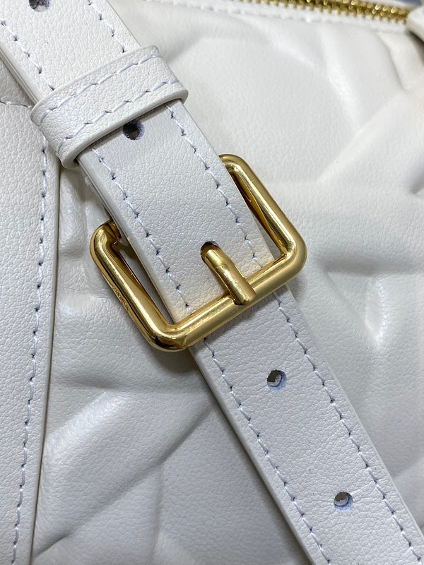 BORSA GROOVE 25 IN PELLE DI VITELLO MACROCANNAGE BIANCO CREMA CON FERRAMENTA ORO