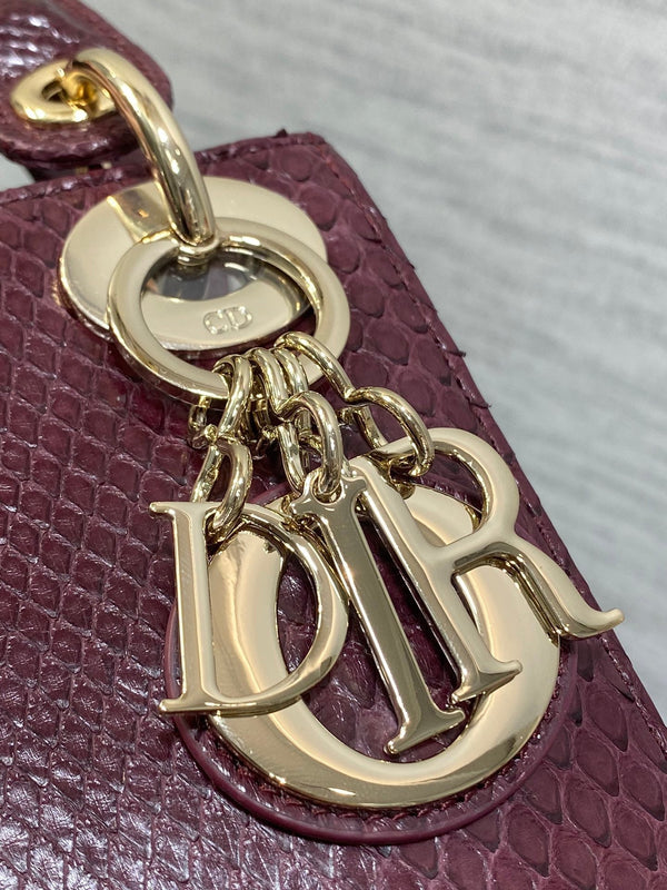 MINI 17 BORSA DA DONNA IN PELLE DI AGNELLO CON MOTIVO SERPENTE VIOLA PRUGNA