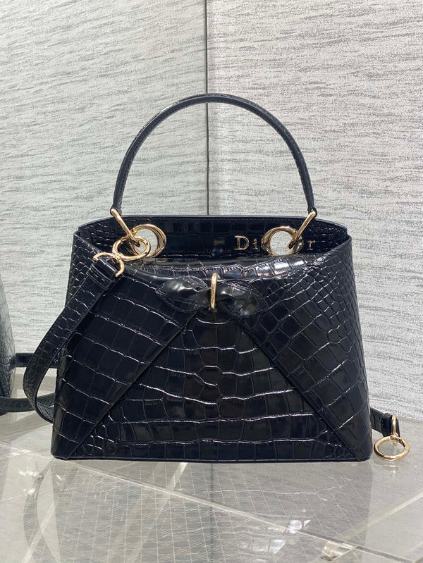 Dior Sac 2025 en Cuir Noir Motif Crocodile 28cm 272521