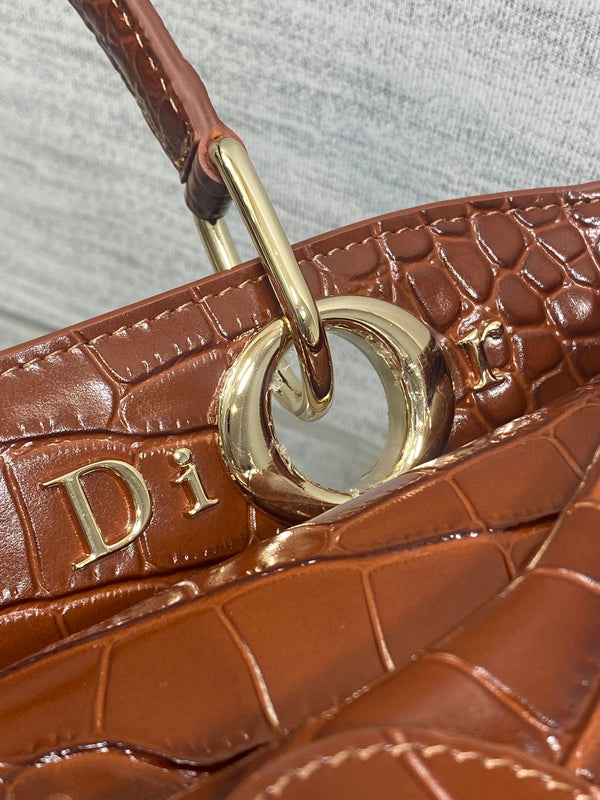 Sac Dior 2025 à motif croco 28cm Cuir marron 272523