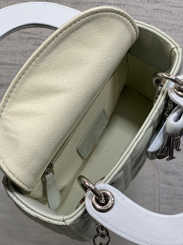 Sac Mini Lady Dior CD 2026 en agneau gris anthracite 286581