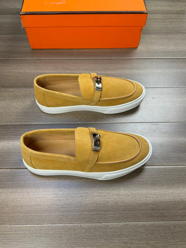 HM GAME SLIP-ON SNEAKER MUSTARD SUEDE