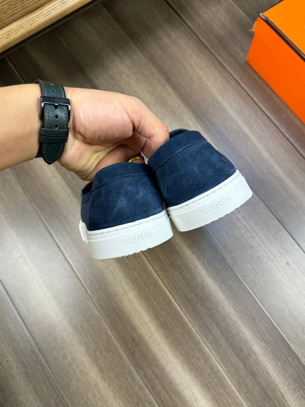 HM GAME SLIP-ON SNEAKER NAVY SUEDE