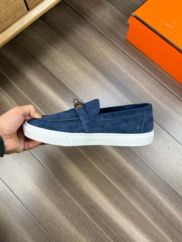 HM GAME SLIP-ON SNEAKER NAVY SUEDE