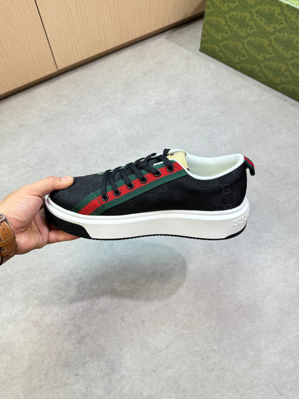 GG Men's Web Sneaker Black Canvas 722441