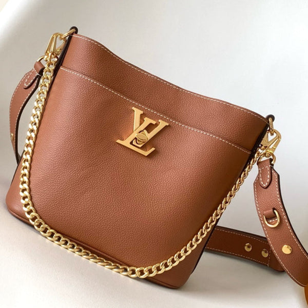 Borsa LV Lock and Walk in pelle di vacchetta marrone oro 241222