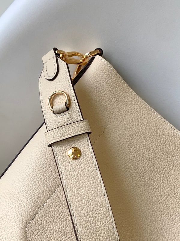 Borsa LV Lock and Walk in pelle di vacchetta color oro bianco 241224