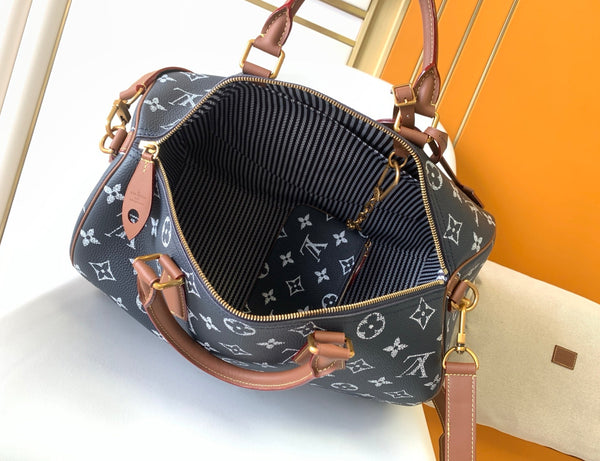 LV Speedy Bandoulière 40cm Royal Blue Monogram Calfskin GHW