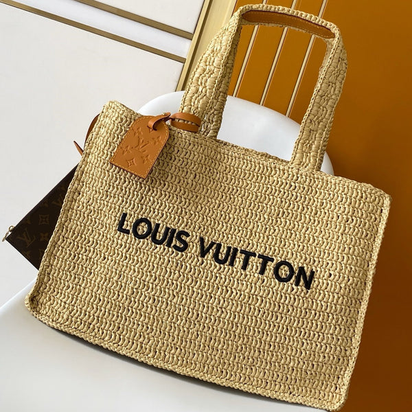 Summer Shopper Tote MM Beige Raffia & Cowhide