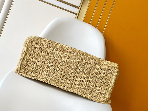 Summer Shopper Tote MM Beige Raffia & Cowhide